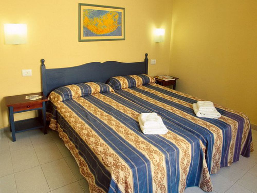 Aparthotel Sagitario Menorca Mar Adults Only Cala'N Bosch  Exterior foto